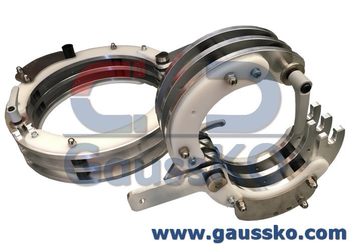 Aluminium openable coil for railway axles demagnetization